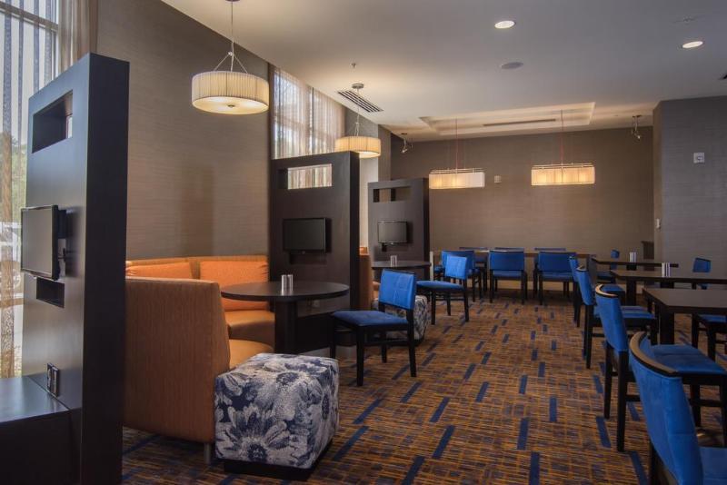 Hotel Courtyard By Marriott Raleigh-Durham Airport/Brier Creek Extérieur photo